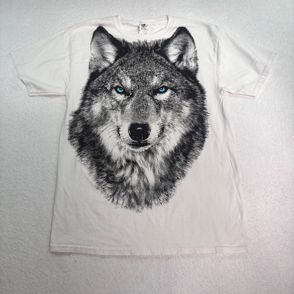 Wolf Graphic TShirt Wildlife Nature Animal Graphic White Fruit Of The Loom M